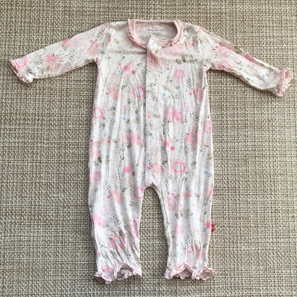 Magnetic Me Jumpsuit (size 6-9m)